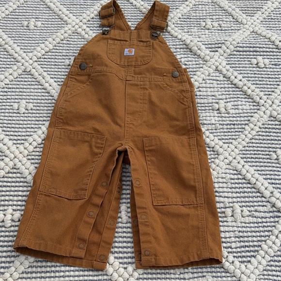 WOW❤️😍CUTEST ❤️❤️🫶😍Carhartt baby Overalls in Rich Brown - Picture 1 of 5